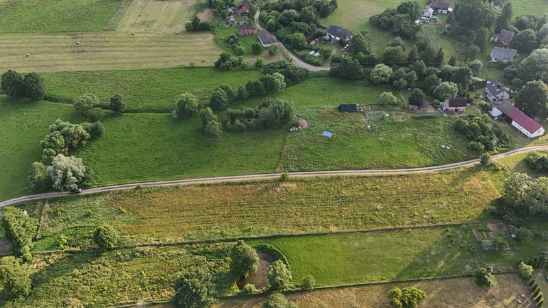 Działka na sprzedaż 1 599 m²: Działki budowlane na sprzedaż w Mieszałkach