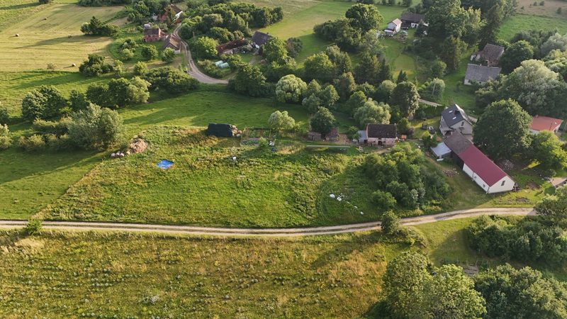 Działka na sprzedaż 1 599 m²: Działki budowlane na sprzedaż w Mieszałkach