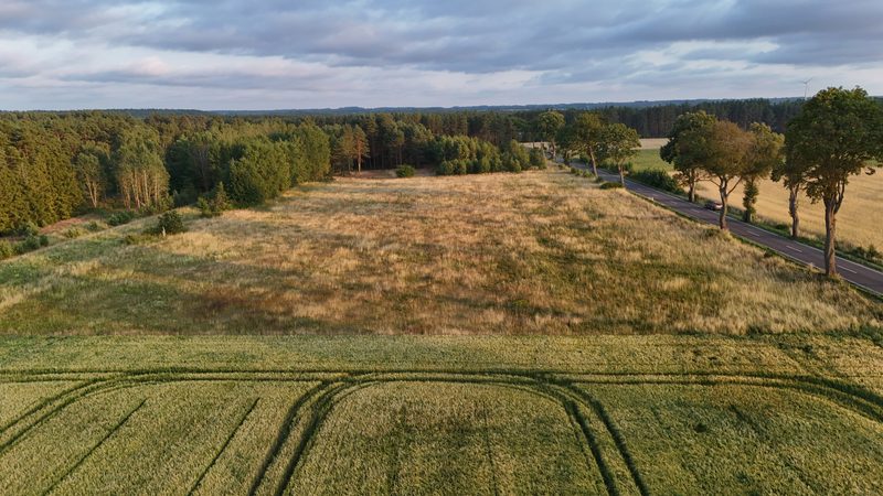 Działka na sprzedaż 16 839 m²: Działka na sprzedaż w Wielawinie, 10 km od Barwic