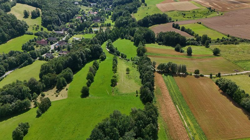 Działka na sprzedaż 4 173 m²: Działka budowlana w Jeżów Sudecki