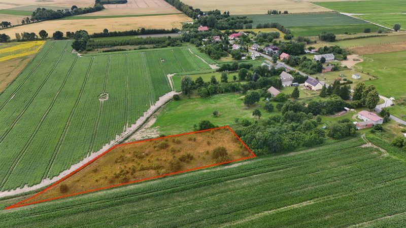 Działka na sprzedaż 4 926 m²: Działka budowlana na skraju wsi w Ubysławicach, 15 km od Białogardu