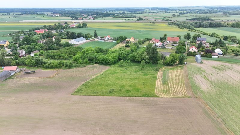 Działka na sprzedaż 579 m²: Siedem działek budowlanych z drogą wewnętrzną w Renicach, 7 km od Lipian
