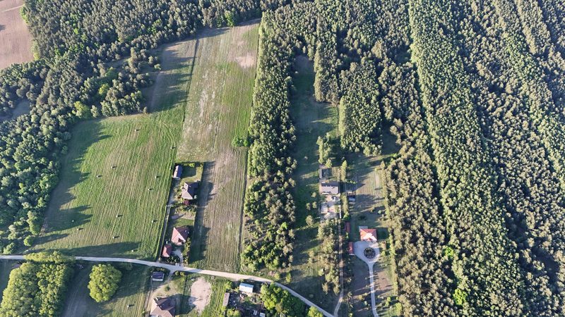 Działka na sprzedaż 913 m²: Działki budowlane na sprzedaż w Obrębiźnie