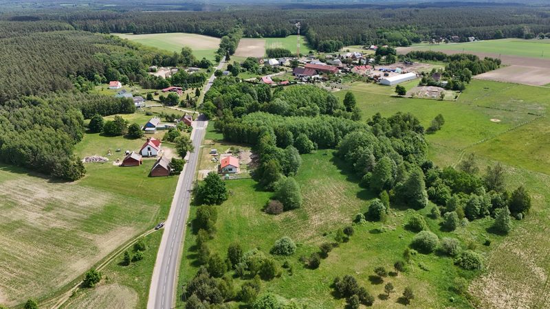 Działka na sprzedaż 1 291 m²: Dziewięć działek budowlanych przy asfalcie w Warninie, 8 km od Tychowa